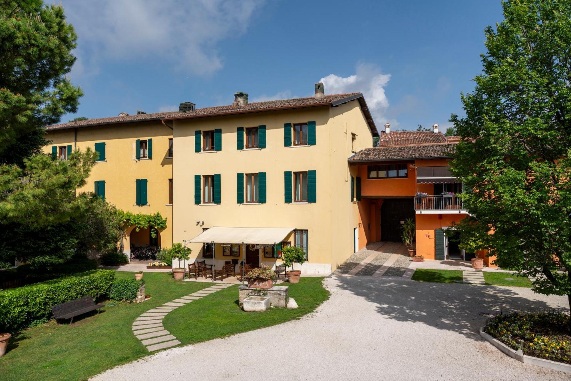 Agriturismo La Filanda Manerba del Garda Dış mekan fotoğraf